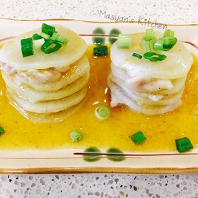 大根と豚肉のミルフィーユ蒸し　カレー餡掛け